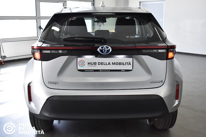 TOYOTA Yaris Cross 1.5 Hybrid 5p. E-CVT Business